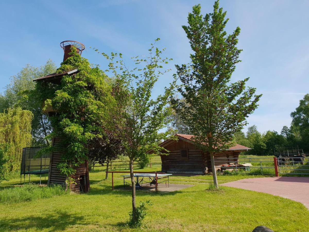 Вилла Landhof-Эркнер Экстерьер фото